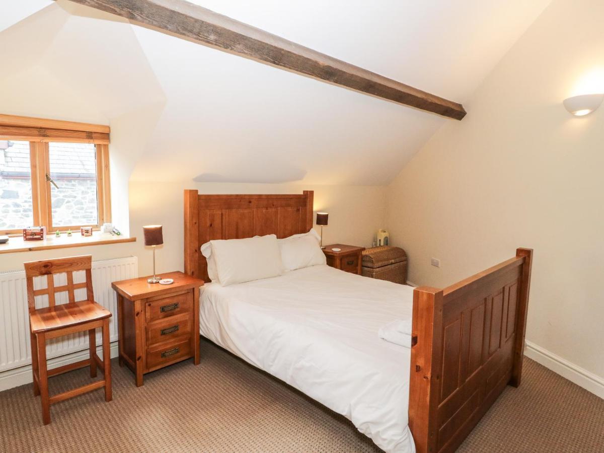 2 Hwyrfryn Stables Villa Penmaenmawr Bagian luar foto