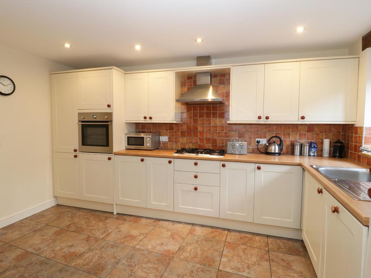 2 Hwyrfryn Stables Villa Penmaenmawr Bagian luar foto